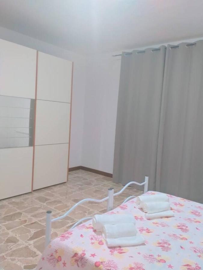 Casa Angela Apartment Porto Torres Bagian luar foto
